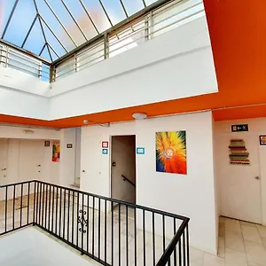 Vandrarhem Arc House (adults Only), Sevilla